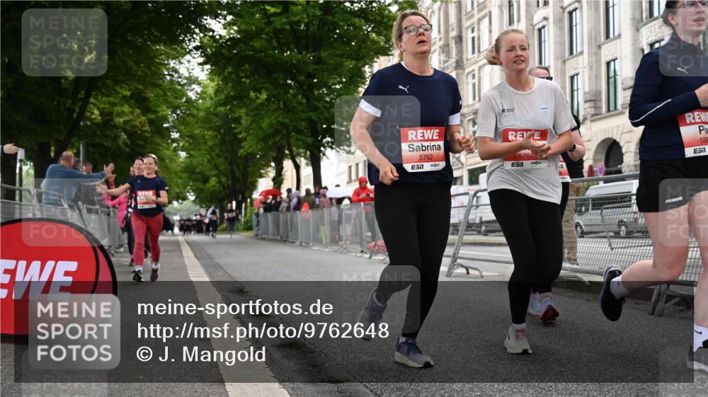 14.06.2026 - REWE Women's Run J. Mangold http://msf.ph/oto/9762648 14.06.2026 11:09:10 Ziel 5279, 5406, 5549, 5576, 5761, 5762, 5836, 5854, 5981, 5987 meine-sportfotos.de