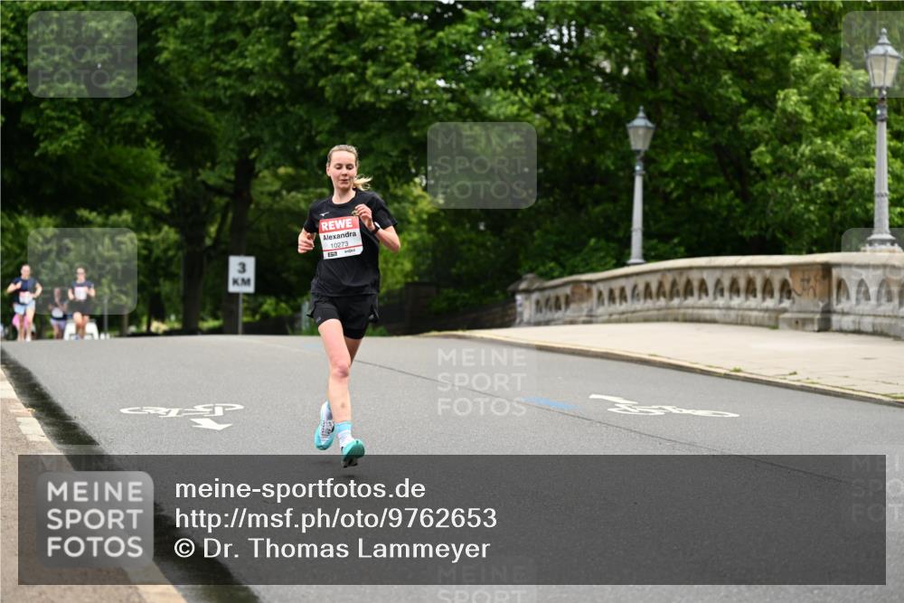 14.06.2026 - REWE Women's Run Dr. Thomas Lammeyer http://msf.ph/oto/9762653 14.06.2026 09:35:52 Laufen 10273, 57 meine-sportfotos.de