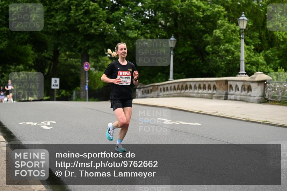 14.06.2026 - REWE Women's Run Dr. Thomas Lammeyer http://msf.ph/oto/9762662 14.06.2026 09:35:52 Laufen 10273 meine-sportfotos.de