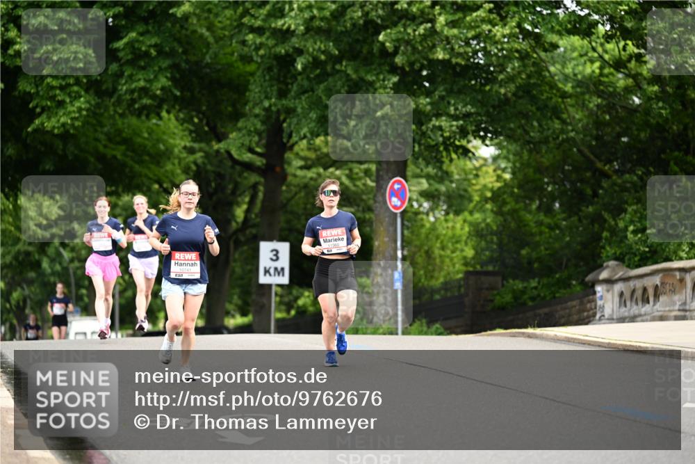 14.06.2026 - REWE Women's Run Dr. Thomas Lammeyer http://msf.ph/oto/9762676 14.06.2026 09:35:58 Laufen 3, 10741 meine-sportfotos.de
