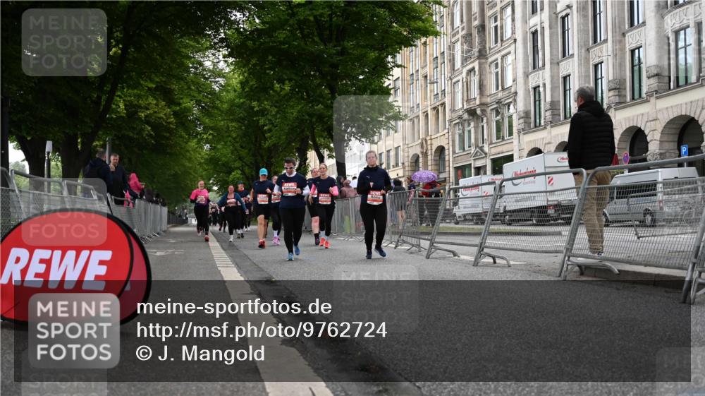 14.06.2026 - REWE Women's Run J. Mangold http://msf.ph/oto/9762724 14.06.2026 11:09:28 Ziel 5197, 5246, 5278, 5465, 5855, 5902, 5926 meine-sportfotos.de