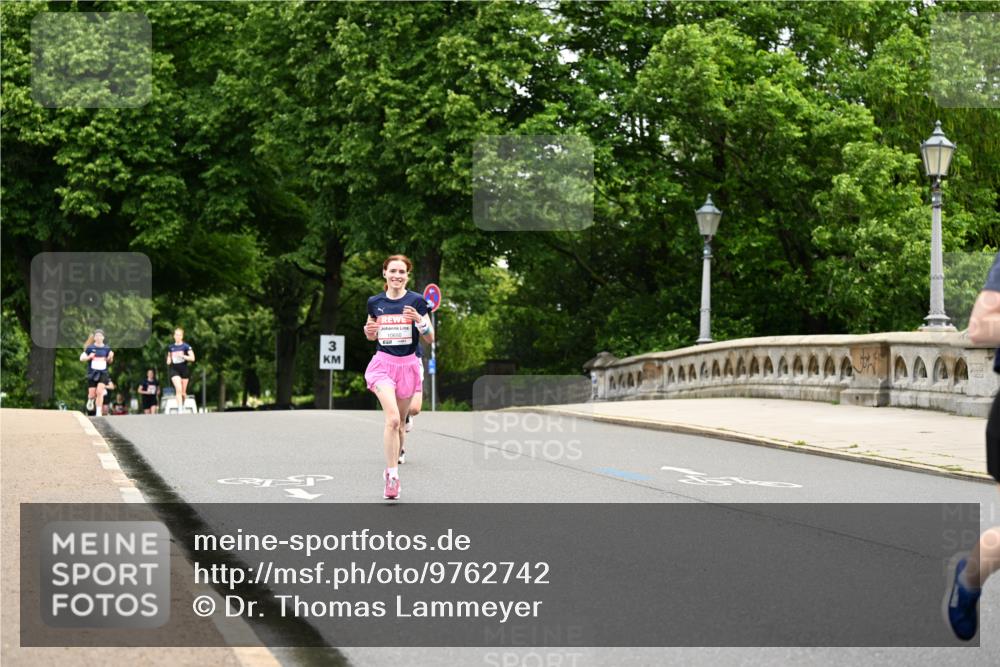 14.06.2026 - REWE Women's Run Dr. Thomas Lammeyer http://msf.ph/oto/9762742 14.06.2026 09:36:03 Laufen 3 meine-sportfotos.de
