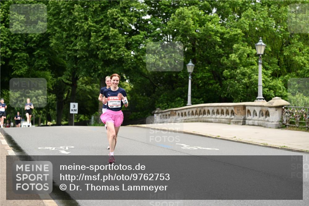 14.06.2026 - REWE Women's Run Dr. Thomas Lammeyer http://msf.ph/oto/9762753 14.06.2026 09:36:04 Laufen 3, 10650, 57 meine-sportfotos.de