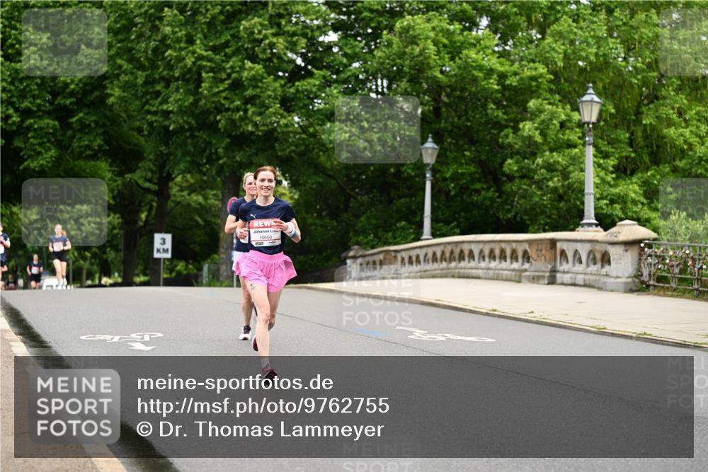 14.06.2026 - REWE Women's Run Dr. Thomas Lammeyer http://msf.ph/oto/9762755 14.06.2026 09:36:04 Laufen 10650 meine-sportfotos.de