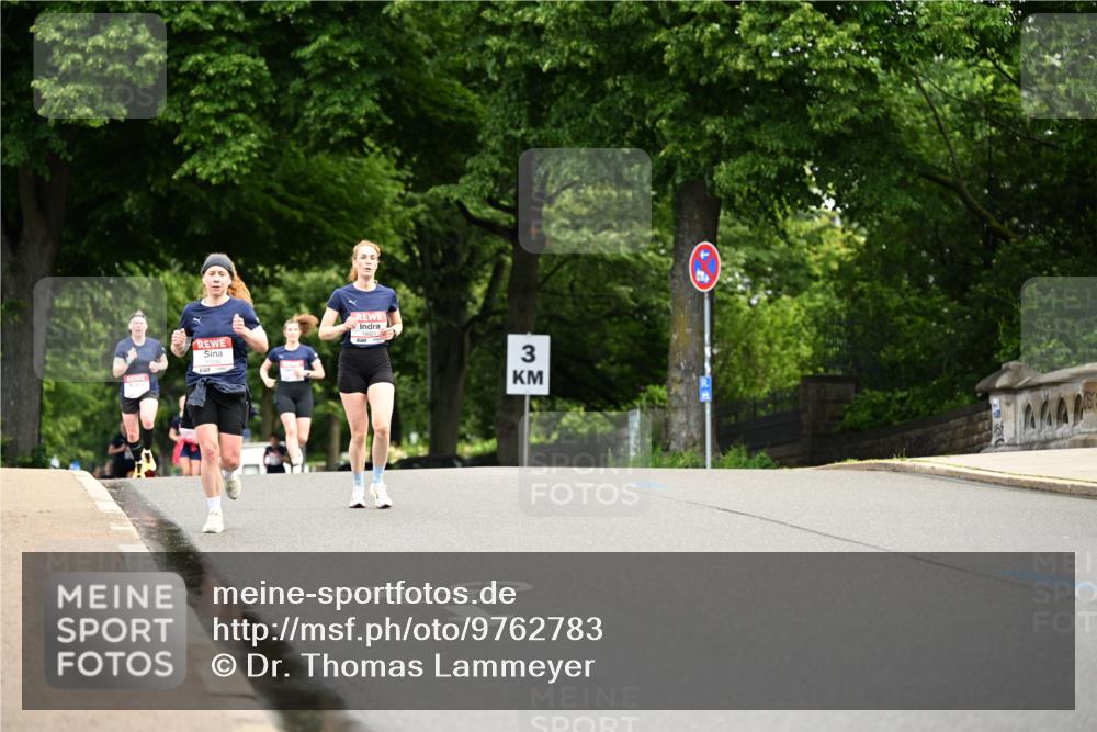 14.06.2026 - REWE Women's Run Dr. Thomas Lammeyer http://msf.ph/oto/9762783 14.06.2026 09:36:08 Laufen 3 meine-sportfotos.de