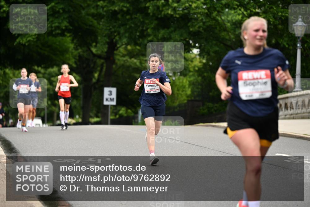 14.06.2026 - REWE Women's Run Dr. Thomas Lammeyer http://msf.ph/oto/9762892 14.06.2026 09:36:24 Laufen 3, 10894 meine-sportfotos.de