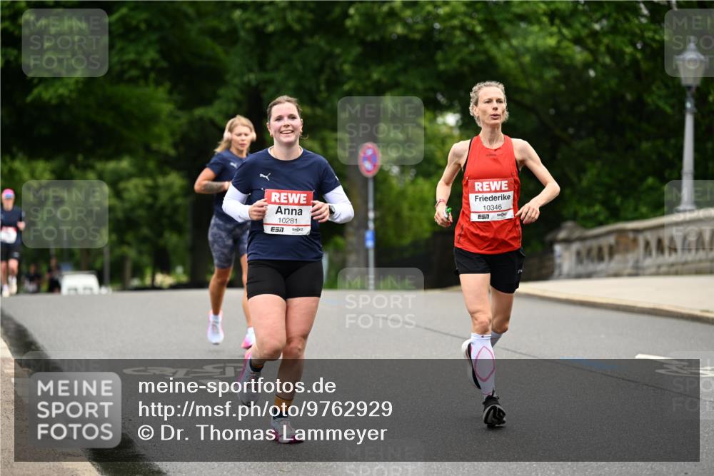 14.06.2026 - REWE Women's Run Dr. Thomas Lammeyer http://msf.ph/oto/9762929 14.06.2026 09:36:29 Laufen 10281, 10346, 7 meine-sportfotos.de