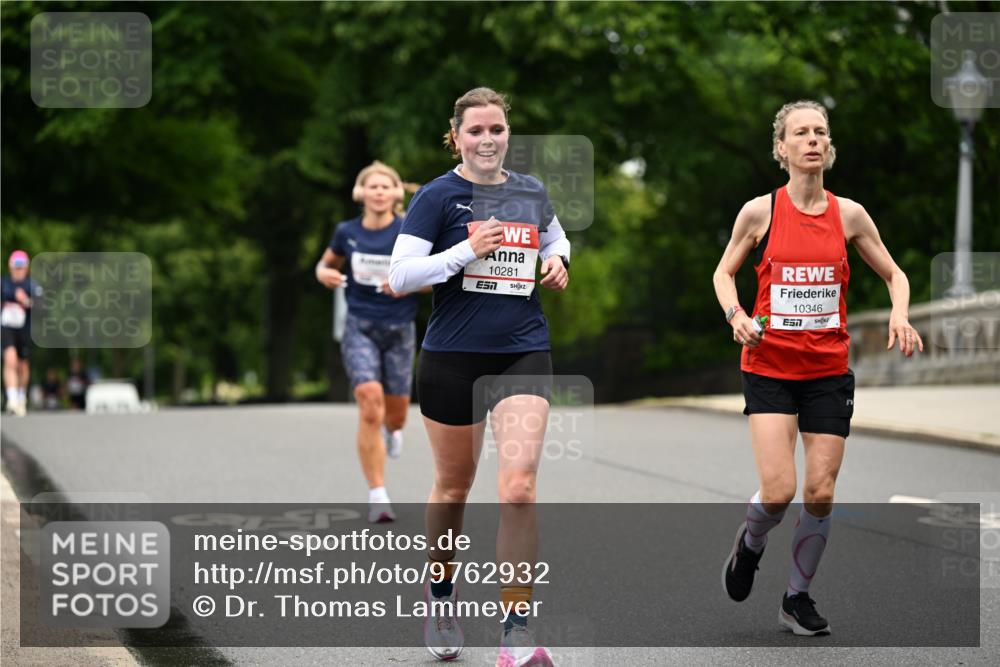 14.06.2026 - REWE Women's Run Dr. Thomas Lammeyer http://msf.ph/oto/9762932 14.06.2026 09:36:29 Laufen 10281, 7, 10346, 7 meine-sportfotos.de
