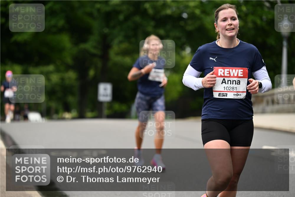 14.06.2026 - REWE Women's Run Dr. Thomas Lammeyer http://msf.ph/oto/9762940 14.06.2026 09:36:30 Laufen 10281, 7 meine-sportfotos.de