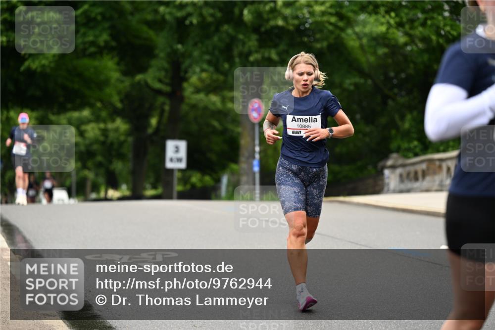 14.06.2026 - REWE Women's Run Dr. Thomas Lammeyer http://msf.ph/oto/9762944 14.06.2026 09:36:31 Laufen 3, 4, 10885, 7 meine-sportfotos.de