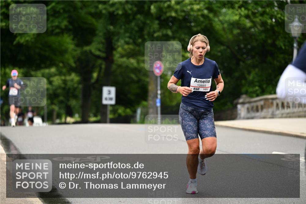 14.06.2026 - REWE Women's Run Dr. Thomas Lammeyer http://msf.ph/oto/9762945 14.06.2026 09:36:31 Laufen 3, 10885, 7 meine-sportfotos.de