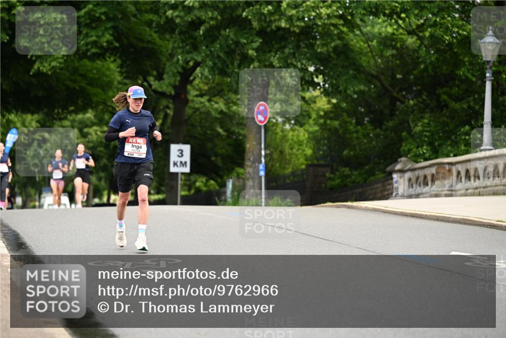 14.06.2026 - REWE Women's Run Dr. Thomas Lammeyer http://msf.ph/oto/9762966 14.06.2026 09:36:35 Laufen 7, 10749, 3 meine-sportfotos.de