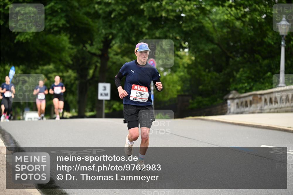 14.06.2026 - REWE Women's Run Dr. Thomas Lammeyer http://msf.ph/oto/9762983 14.06.2026 09:36:37 Laufen 3, 10749 meine-sportfotos.de