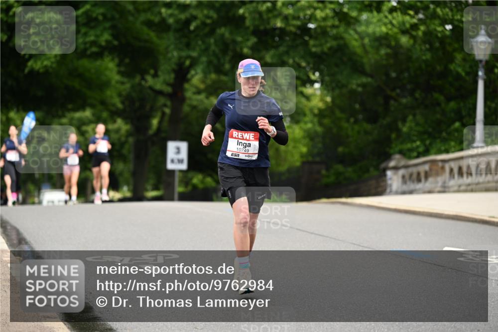 14.06.2026 - REWE Women's Run Dr. Thomas Lammeyer http://msf.ph/oto/9762984 14.06.2026 09:36:37 Laufen 3, 6, 10749, 7, 8, 60 meine-sportfotos.de