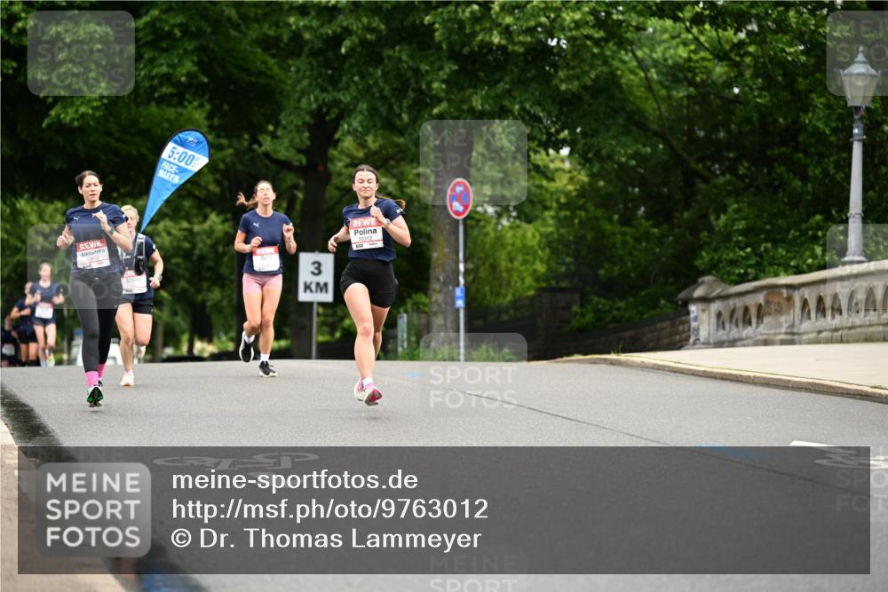 14.06.2026 - REWE Women's Run Dr. Thomas Lammeyer http://msf.ph/oto/9763012 14.06.2026 09:36:41 Laufen 5, 00, 3, 10312 meine-sportfotos.de