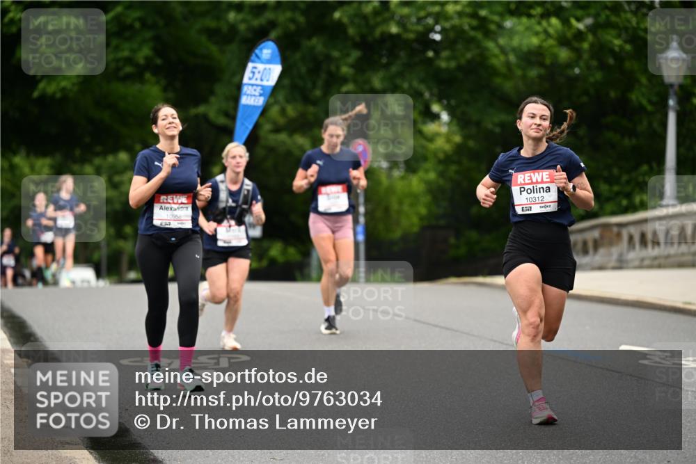 14.06.2026 - REWE Women's Run Dr. Thomas Lammeyer http://msf.ph/oto/9763034 14.06.2026 09:36:44 Laufen 10958, 5, 00, 10312, 57 meine-sportfotos.de