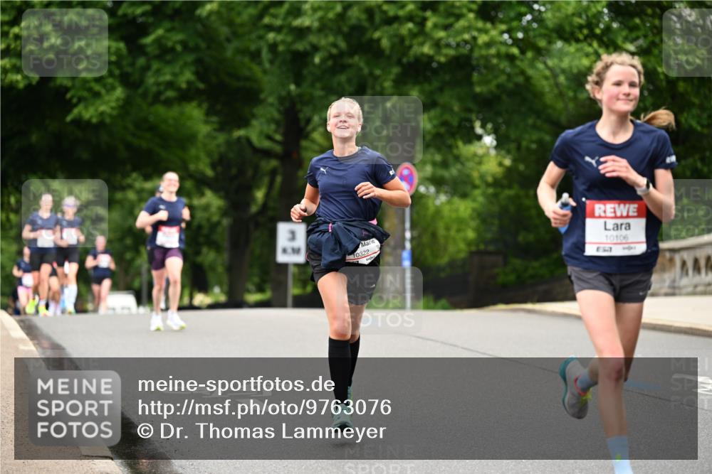 14.06.2026 - REWE Women's Run Dr. Thomas Lammeyer http://msf.ph/oto/9763076 14.06.2026 09:36:51 Laufen 3, 10322, 10106 meine-sportfotos.de