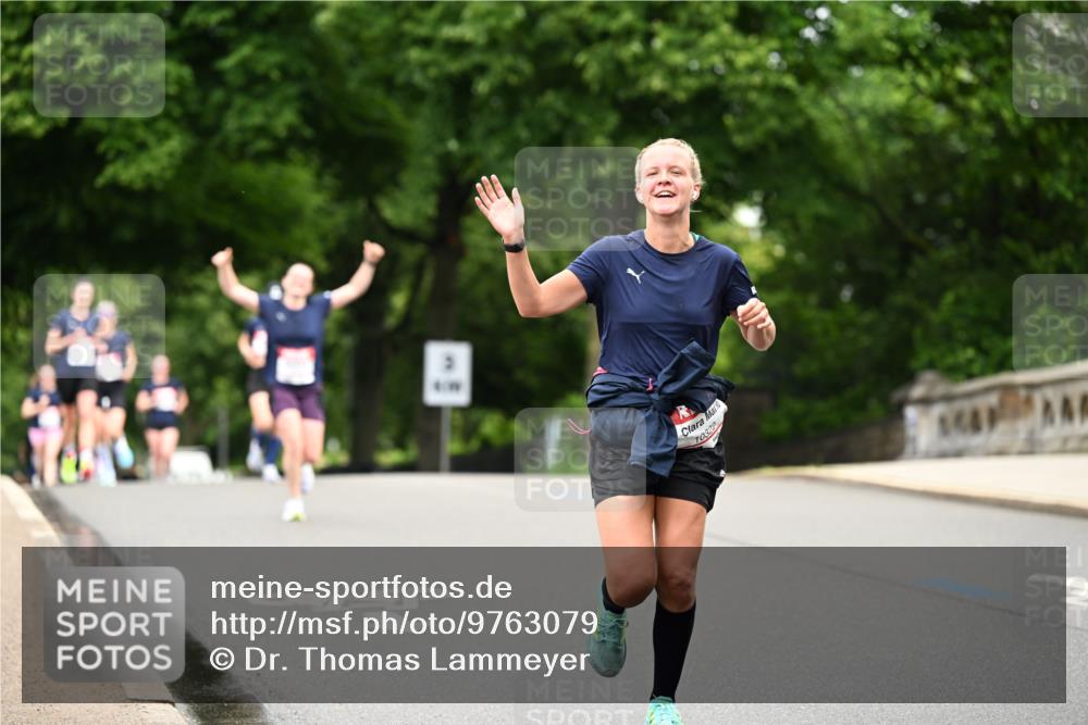 14.06.2026 - REWE Women's Run Dr. Thomas Lammeyer http://msf.ph/oto/9763079 14.06.2026 09:36:52 Laufen 3, 10322 meine-sportfotos.de
