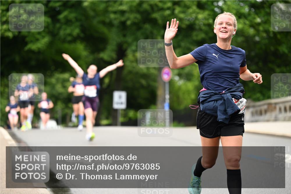 14.06.2026 - REWE Women's Run Dr. Thomas Lammeyer http://msf.ph/oto/9763085 14.06.2026 09:36:52 Laufen 322 meine-sportfotos.de