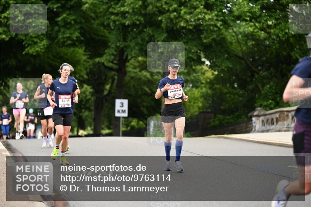 14.06.2026 - REWE Women's Run Dr. Thomas Lammeyer http://msf.ph/oto/9763114 14.06.2026 09:36:56 Laufen 3, 11245, 57 meine-sportfotos.de