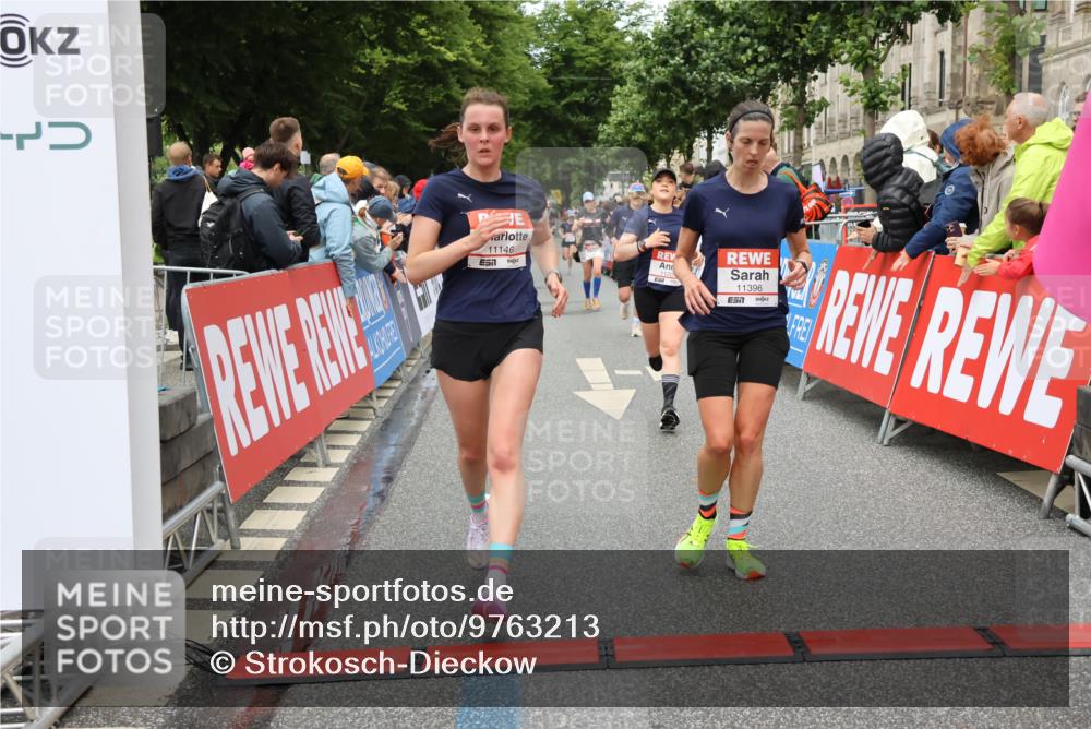 14.06.2026 - REWE Women's Run Strokosch-Dieckow http://msf.ph/oto/9763213 14.06.2026 09:50:50 Ziel 10192, 10749, 11105, 11146, 11207, 11245, 11396 meine-sportfotos.de