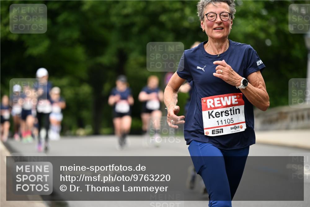 14.06.2026 - REWE Women's Run Dr. Thomas Lammeyer http://msf.ph/oto/9763220 14.06.2026 09:37:09 Laufen 11105, 7 meine-sportfotos.de