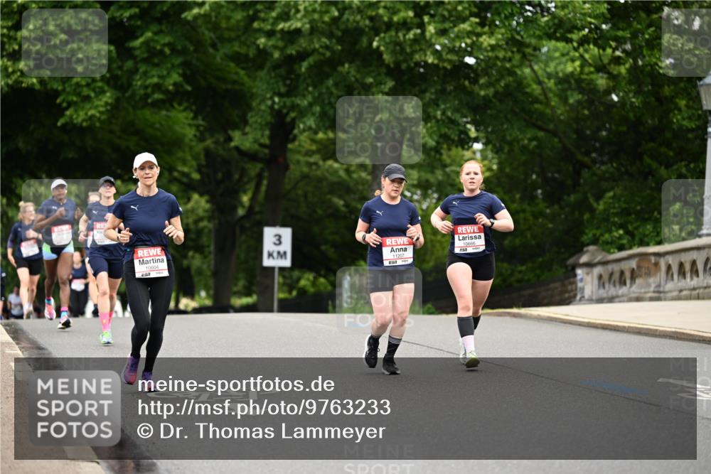 14.06.2026 - REWE Women's Run Dr. Thomas Lammeyer http://msf.ph/oto/9763233 14.06.2026 09:37:11 Laufen 10604, 3, 11207, 10666 meine-sportfotos.de