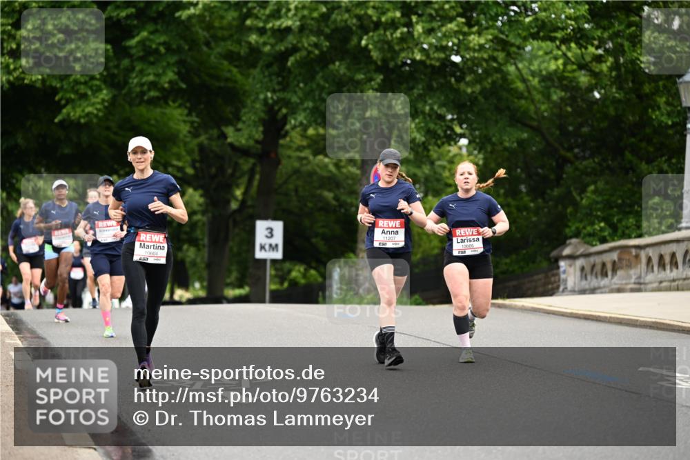 14.06.2026 - REWE Women's Run Dr. Thomas Lammeyer http://msf.ph/oto/9763234 14.06.2026 09:37:11 Laufen 10604, 3, 11207, 657, 10666 meine-sportfotos.de