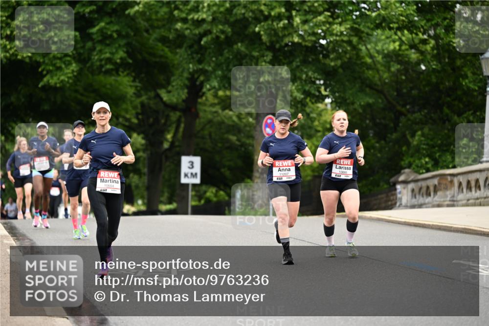 14.06.2026 - REWE Women's Run Dr. Thomas Lammeyer http://msf.ph/oto/9763236 14.06.2026 09:37:11 Laufen 10604, 3, 11207, 10666 meine-sportfotos.de