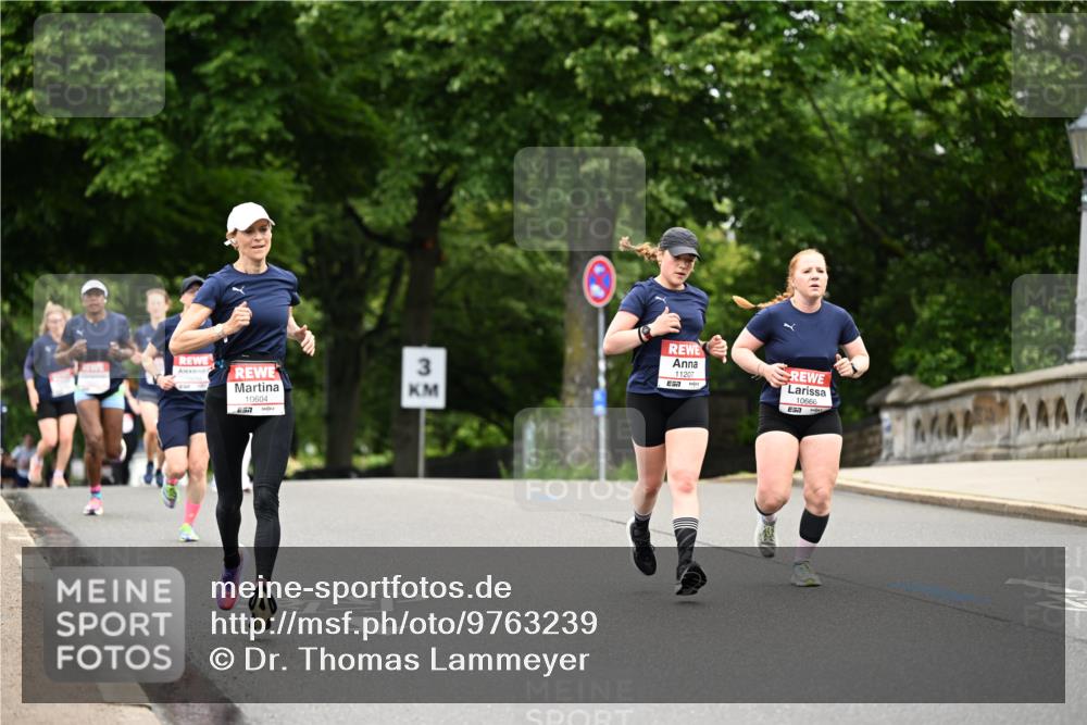 14.06.2026 - REWE Women's Run Dr. Thomas Lammeyer http://msf.ph/oto/9763239 14.06.2026 09:37:11 Laufen 11207, 3, 7, 10604, 10666, 57 meine-sportfotos.de