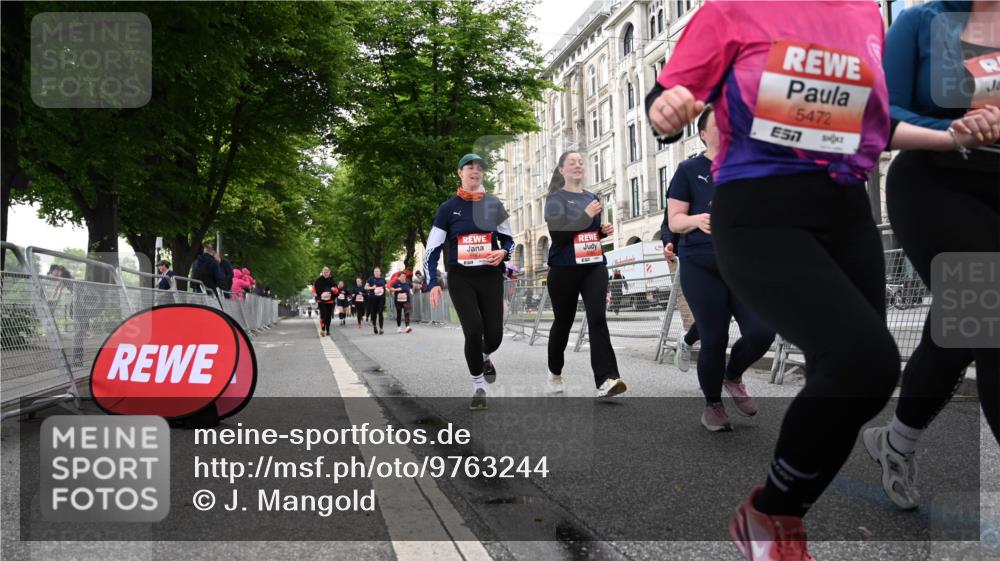 14.06.2026 - REWE Women's Run J. Mangold http://msf.ph/oto/9763244 14.06.2026 11:09:36 Ziel 5060, 5061, 5063, 5145, 5197, 5246, 5472, 5559, 5770, 5855, 5902, 5926 meine-sportfotos.de