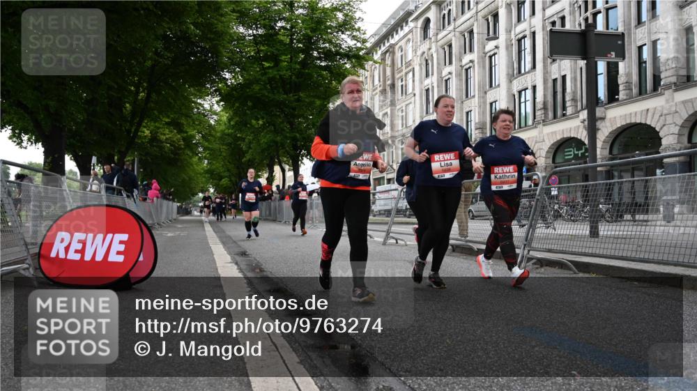 14.06.2026 - REWE Women's Run J. Mangold http://msf.ph/oto/9763274 14.06.2026 11:09:43 Ziel 5375, 5533, 5937, 5938, 5974, 5996 meine-sportfotos.de