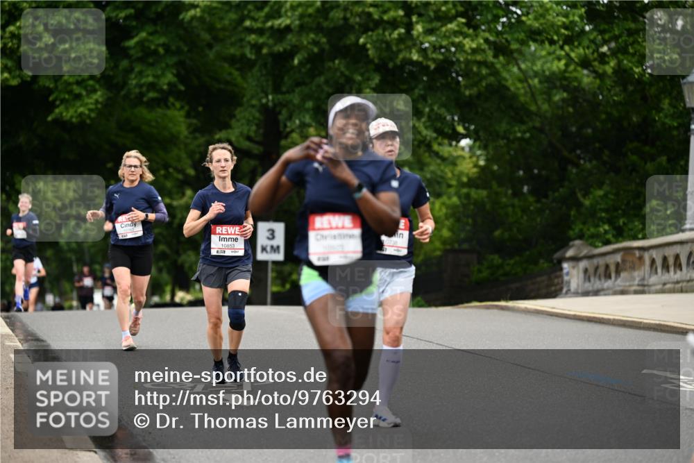 14.06.2026 - REWE Women's Run Dr. Thomas Lammeyer http://msf.ph/oto/9763294 14.06.2026 09:37:16 Laufen 10853, 3 meine-sportfotos.de