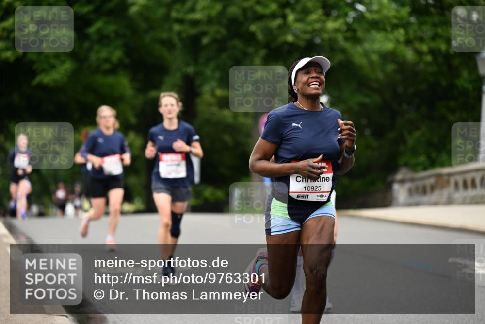 14.06.2026 - REWE Women's Run Dr. Thomas Lammeyer http://msf.ph/oto/9763301 14.06.2026 09:37:16 Laufen 10925 meine-sportfotos.de