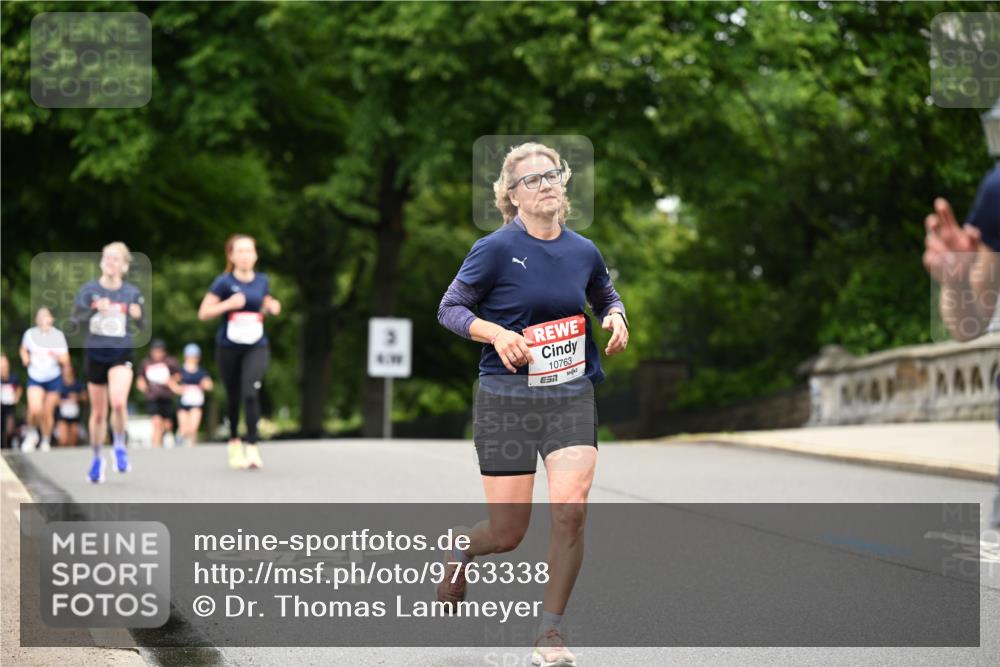 14.06.2026 - REWE Women's Run Dr. Thomas Lammeyer http://msf.ph/oto/9763338 14.06.2026 09:37:19 Laufen 3, 6, 10763 meine-sportfotos.de