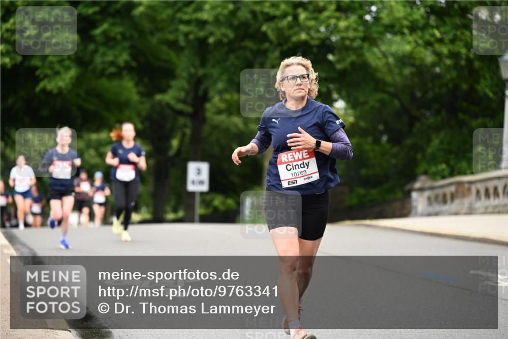 14.06.2026 - REWE Women's Run Dr. Thomas Lammeyer http://msf.ph/oto/9763341 14.06.2026 09:37:19 Laufen 10763, 7 meine-sportfotos.de