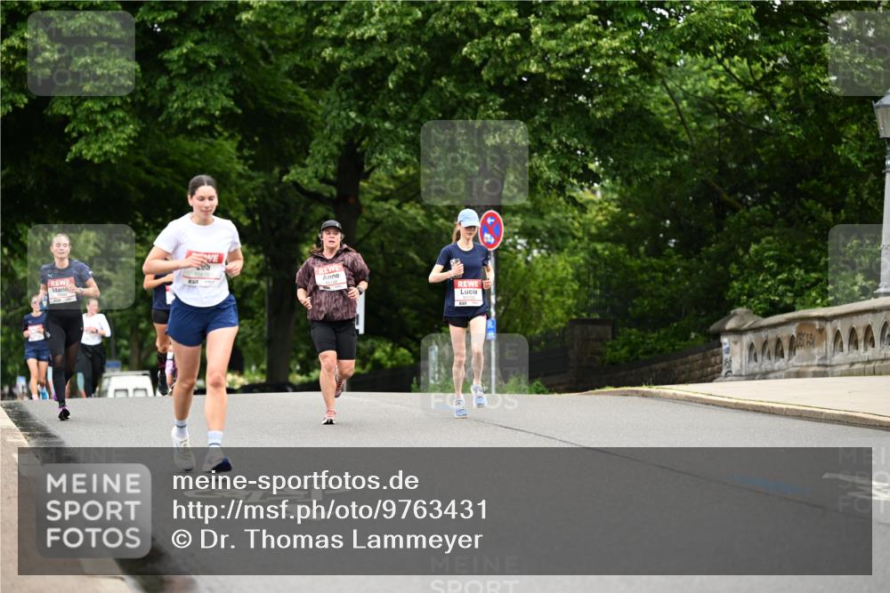 14.06.2026 - REWE Women's Run Dr. Thomas Lammeyer http://msf.ph/oto/9763431 14.06.2026 09:37:26 Laufen 10870 meine-sportfotos.de