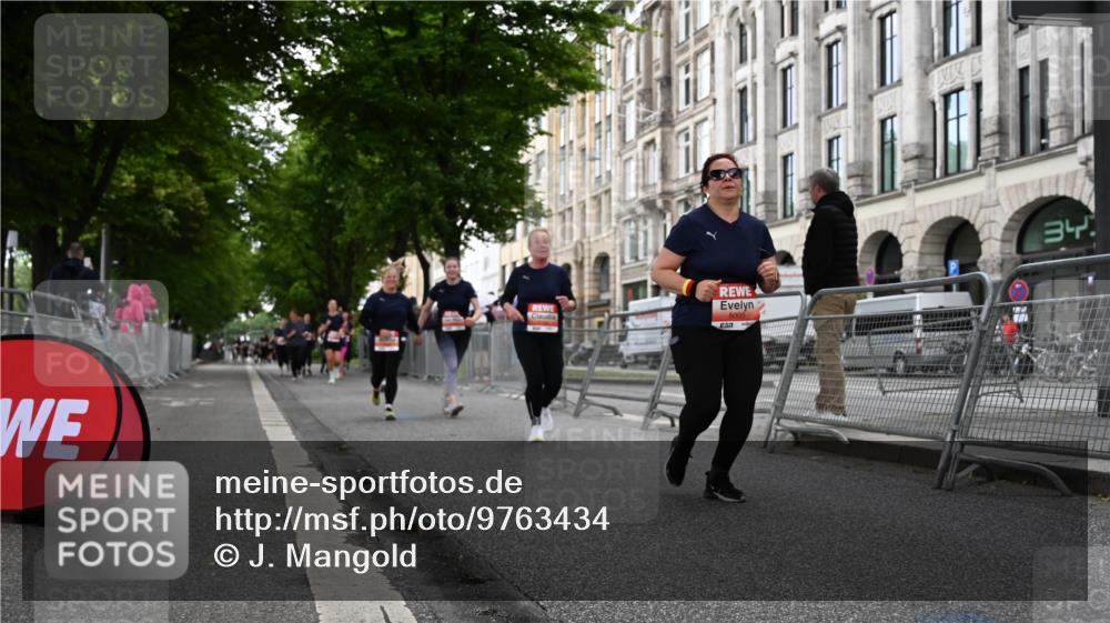 14.06.2026 - REWE Women's Run J. Mangold http://msf.ph/oto/9763434 14.06.2026 11:10:19 Ziel 5005, 5028, 5724, 5830, 5831 meine-sportfotos.de