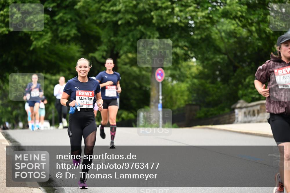 14.06.2026 - REWE Women's Run Dr. Thomas Lammeyer http://msf.ph/oto/9763477 14.06.2026 09:37:31 Laufen 10184, 57, 10 meine-sportfotos.de