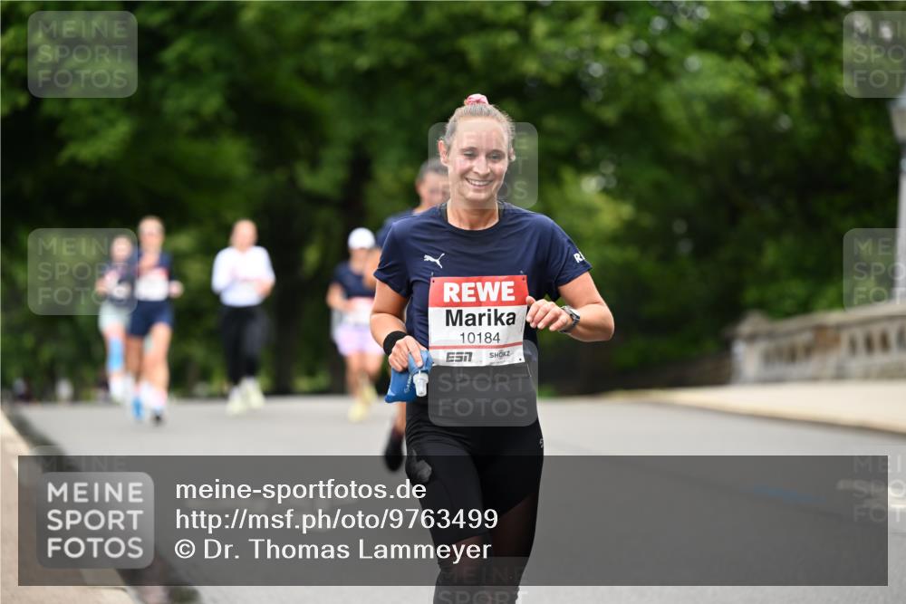 14.06.2026 - REWE Women's Run Dr. Thomas Lammeyer http://msf.ph/oto/9763499 14.06.2026 09:37:32 Laufen 10184 meine-sportfotos.de