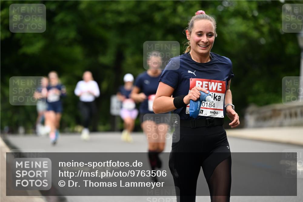 14.06.2026 - REWE Women's Run Dr. Thomas Lammeyer http://msf.ph/oto/9763506 14.06.2026 09:37:32 Laufen 0184, 7 meine-sportfotos.de