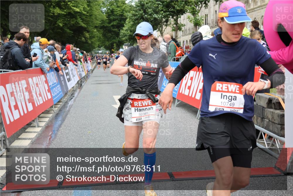 14.06.2026 - REWE Women's Run Strokosch-Dieckow http://msf.ph/oto/9763511 14.06.2026 09:50:56 Ziel 10085, 10159, 10192, 10749, 11105, 11146, 11207, 11396 meine-sportfotos.de