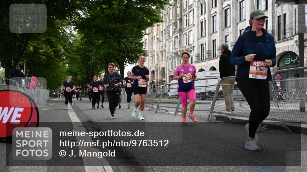 14.06.2026 - REWE Women's Run J. Mangold http://msf.ph/oto/9763512 14.06.2026 11:10:27 Ziel 5120, 5123, 5124, 5125, 5126, 5127, 5254, 5316, 5763, 5830, 5831 meine-sportfotos.de