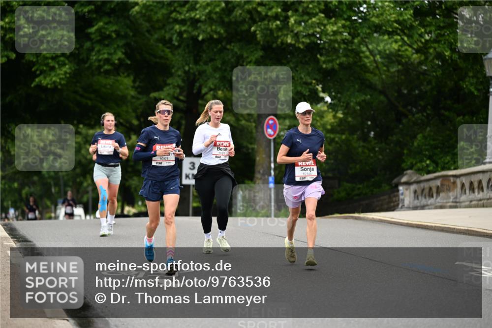 14.06.2026 - REWE Women's Run Dr. Thomas Lammeyer http://msf.ph/oto/9763536 14.06.2026 09:37:35 Laufen 10971, 3, 11218, 10144, 57 meine-sportfotos.de