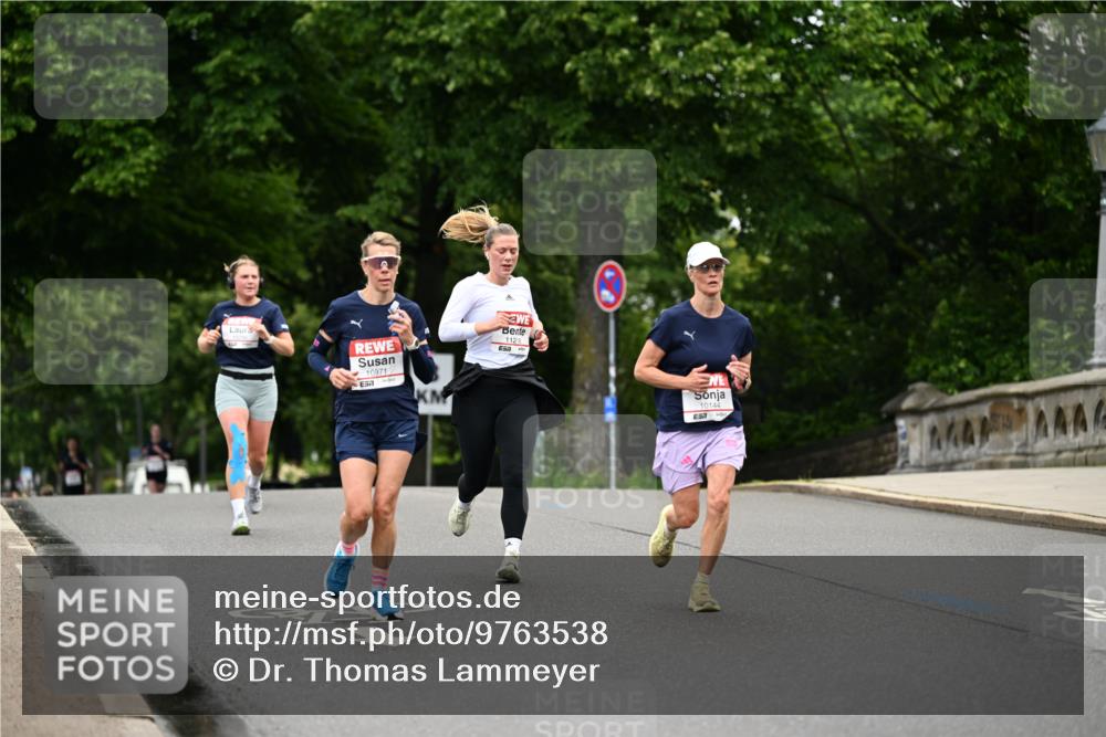 14.06.2026 - REWE Women's Run Dr. Thomas Lammeyer http://msf.ph/oto/9763538 14.06.2026 09:37:35 Laufen 10971, 112, 10144 meine-sportfotos.de