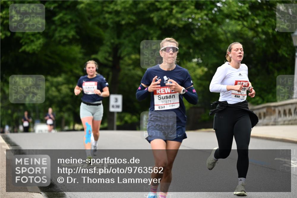 14.06.2026 - REWE Women's Run Dr. Thomas Lammeyer http://msf.ph/oto/9763562 14.06.2026 09:37:37 Laufen 10971, 657, 11218, 7 meine-sportfotos.de