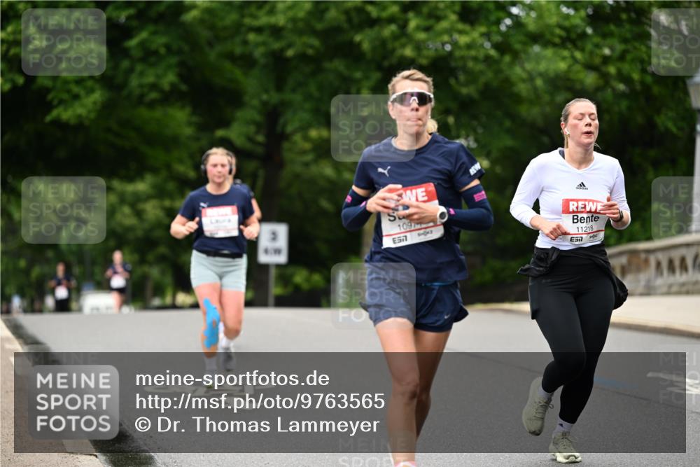 14.06.2026 - REWE Women's Run Dr. Thomas Lammeyer http://msf.ph/oto/9763565 14.06.2026 09:37:37 Laufen 3, 1097, 577, 11218, 7 meine-sportfotos.de