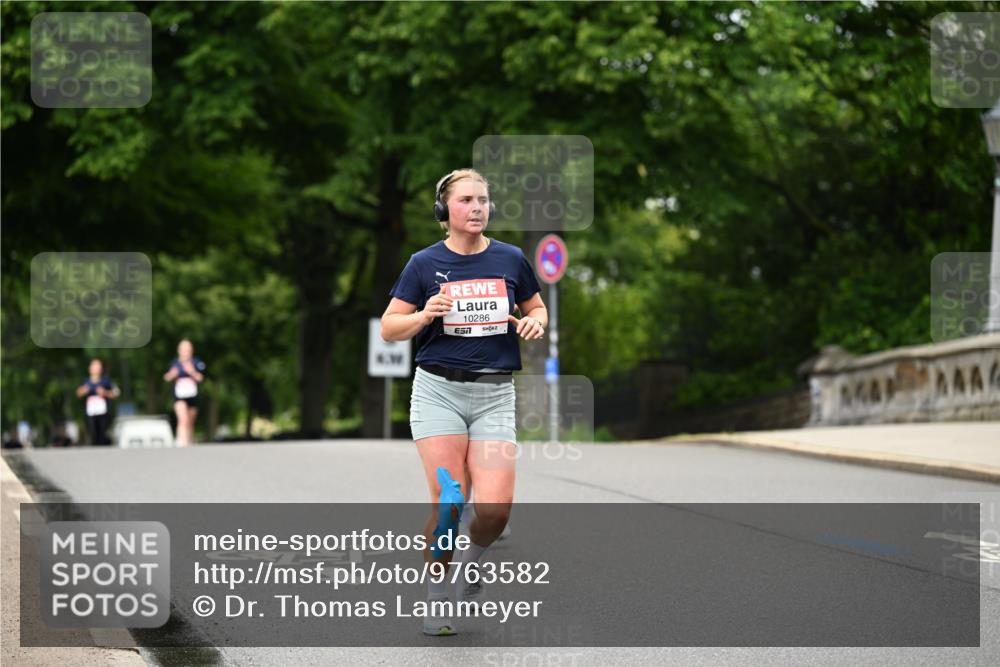 14.06.2026 - REWE Women's Run Dr. Thomas Lammeyer http://msf.ph/oto/9763582 14.06.2026 09:37:39 Laufen 6, 10286 meine-sportfotos.de
