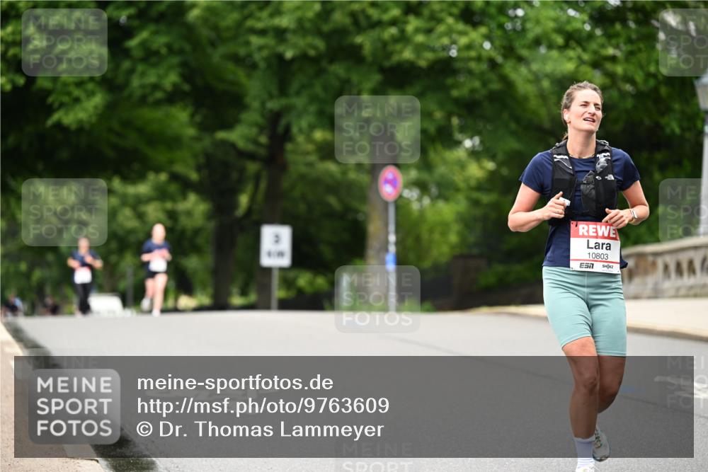 14.06.2026 - REWE Women's Run Dr. Thomas Lammeyer http://msf.ph/oto/9763609 14.06.2026 09:37:41 Laufen 10803, 7 meine-sportfotos.de