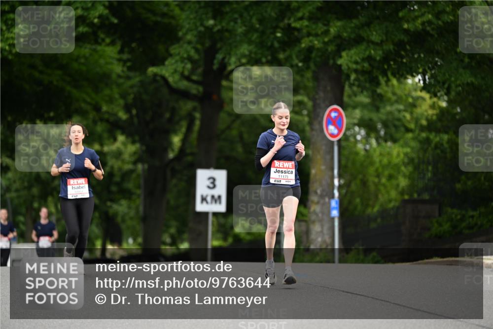 14.06.2026 - REWE Women's Run Dr. Thomas Lammeyer http://msf.ph/oto/9763644 14.06.2026 09:37:47 Laufen 3, 11173, 57 meine-sportfotos.de